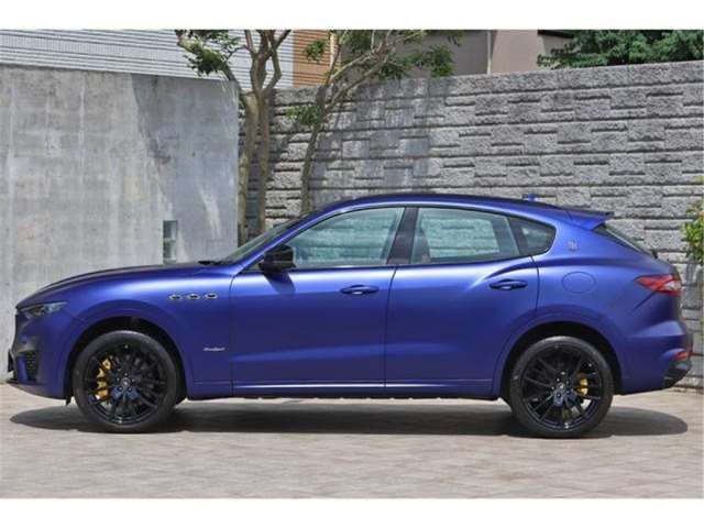 2021 Maserati LEVANTE — миниатюра 20