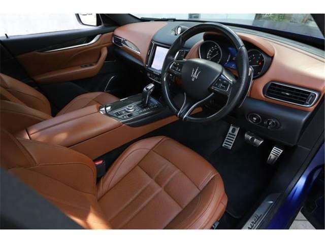 2021 Maserati LEVANTE — миниатюра 37