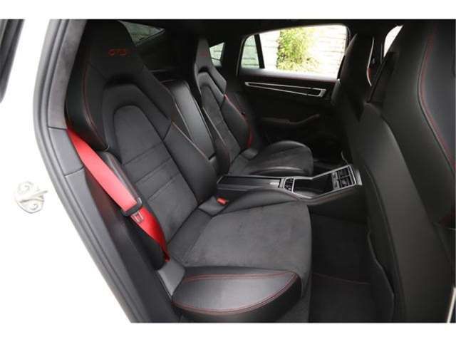 2019 Porsche PANAMERA 照片 9