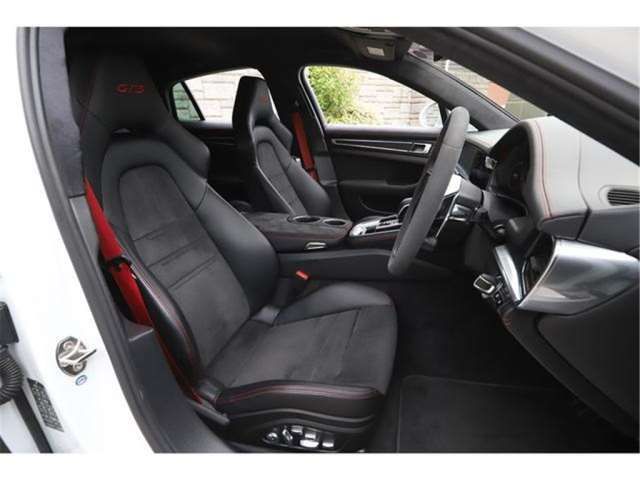 2019 Porsche PANAMERA 照片 8
