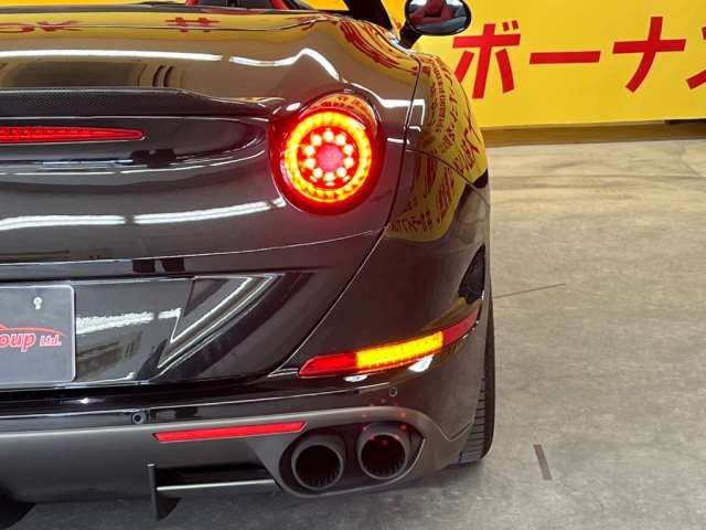 صورة مصغرة 19 لـ 2017 Ferrari CALIFORNIA T