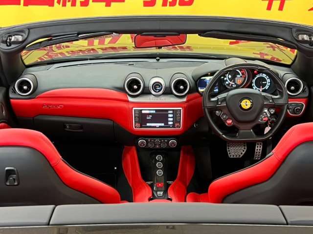 صورة مصغرة 24 لـ 2017 Ferrari CALIFORNIA T