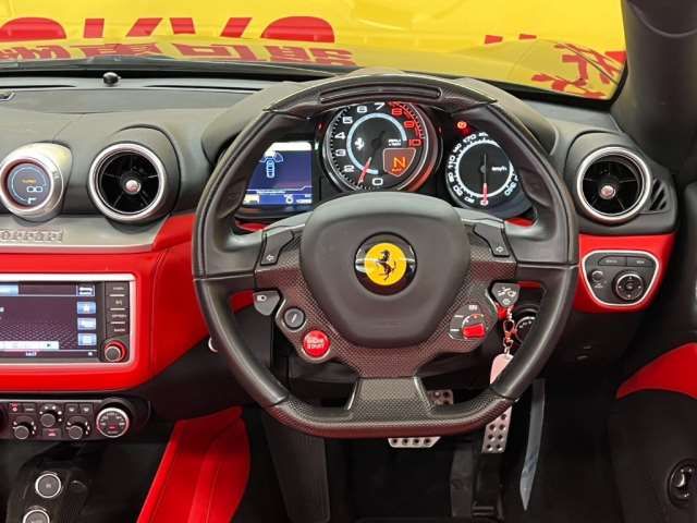 صورة مصغرة 25 لـ 2017 Ferrari CALIFORNIA T