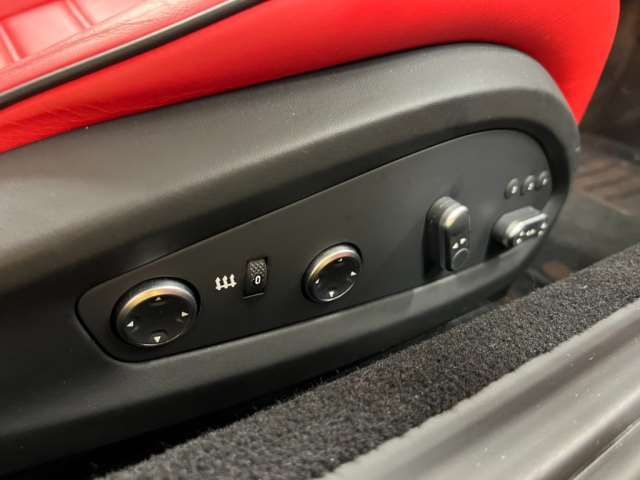 صورة مصغرة 27 لـ 2017 Ferrari CALIFORNIA T