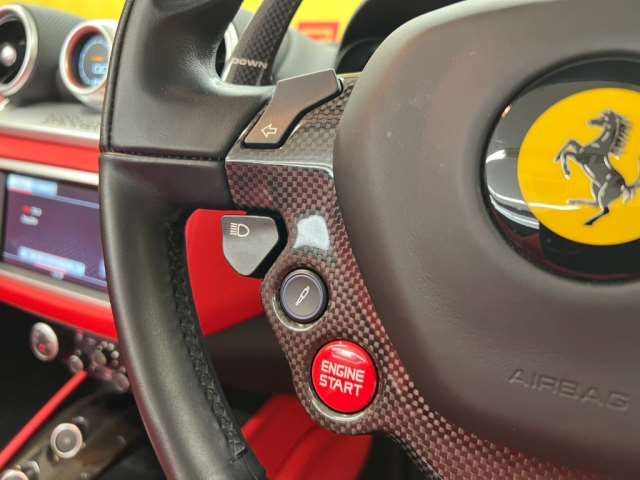 صورة مصغرة 32 لـ 2017 Ferrari CALIFORNIA T