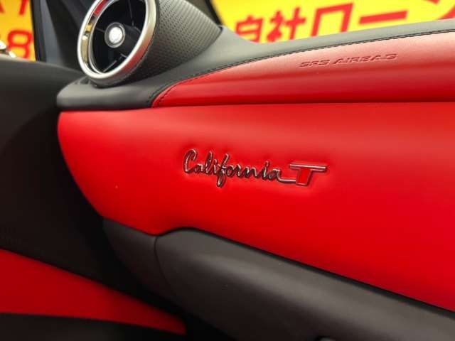 صورة مصغرة 47 لـ 2017 Ferrari CALIFORNIA T