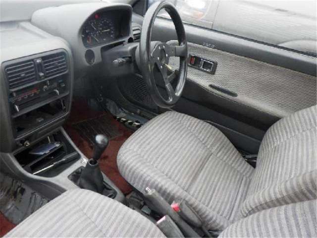 1992 Honda CITY 照片 3