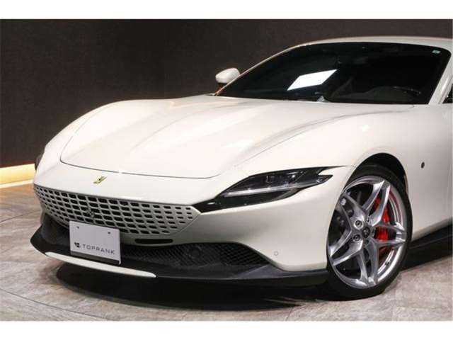 2021 Ferrari ROMA — миниатюра 29