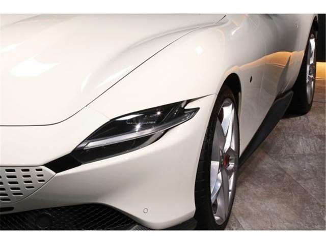 2021 Ferrari ROMA — миниатюра 32