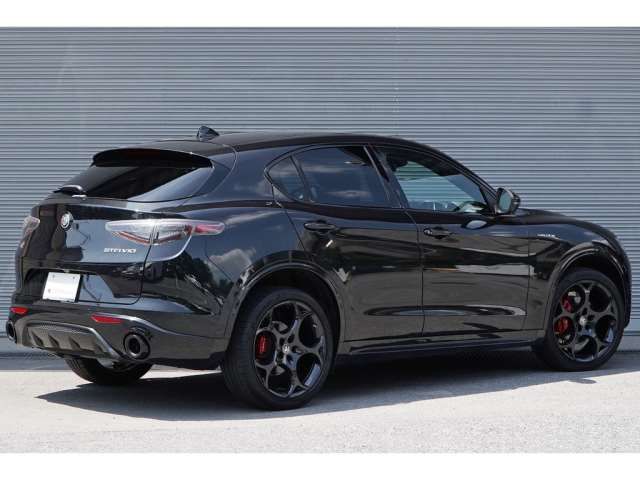 صورة مصغرة 2 لـ 2023 ALFA Romeo STELVIO