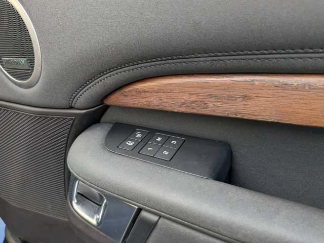 صورة مصغرة 38 لـ 2018 LAND Rover DISCOVERY