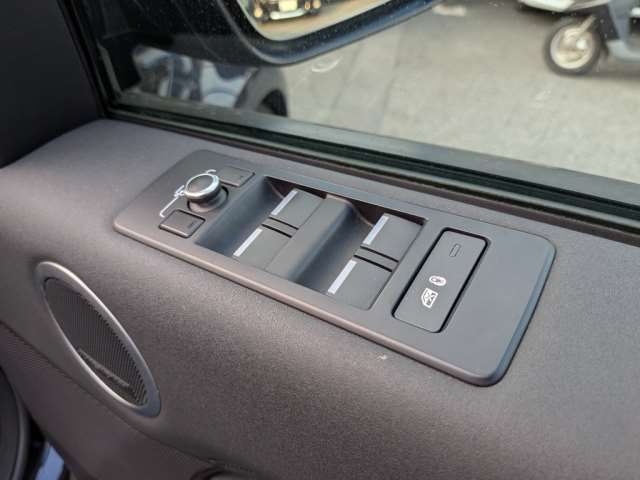 صورة مصغرة 40 لـ 2018 LAND Rover DISCOVERY