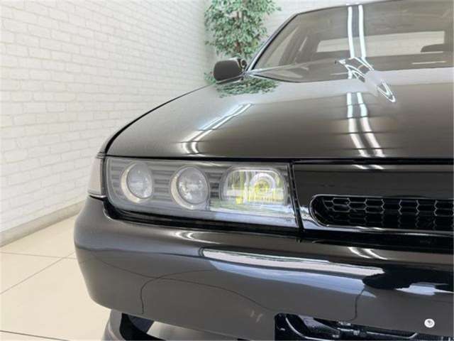 1989 Nissan CEFIRO — миниатюра 23