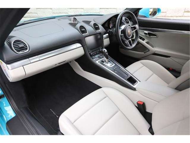 2020 Porsche 718 CAYMAN 缩略图 34
