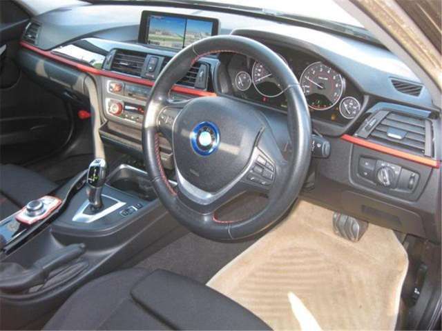 2015 BMW 3 SERIES photo 3