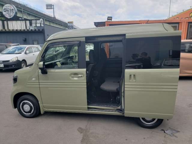 صورة 4 لـ 2018 Honda N-VAN