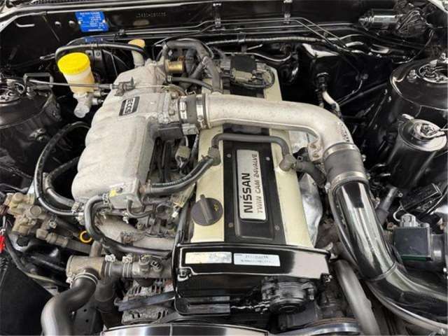 1992 Nissan CEFIRO — миниатюра 19