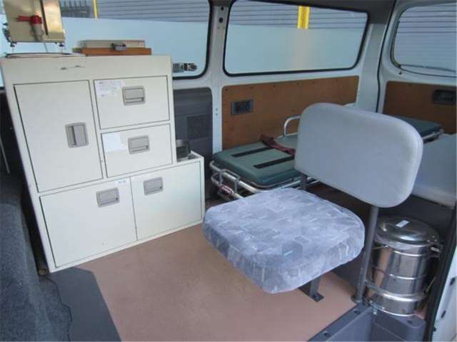2003 Nissan CARAVAN — миниатюра 12