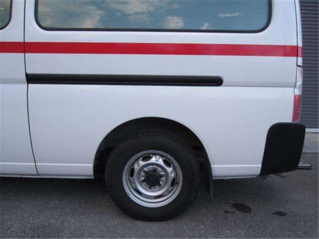 2003 Nissan CARAVAN — миниатюра 34