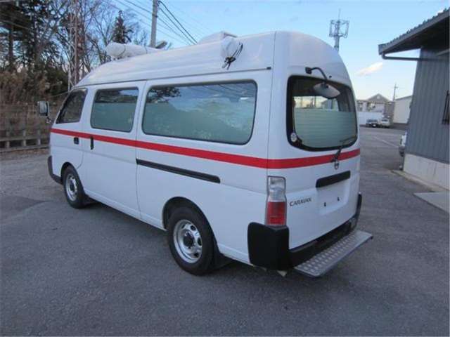 2003 Nissan CARAVAN — миниатюра 8