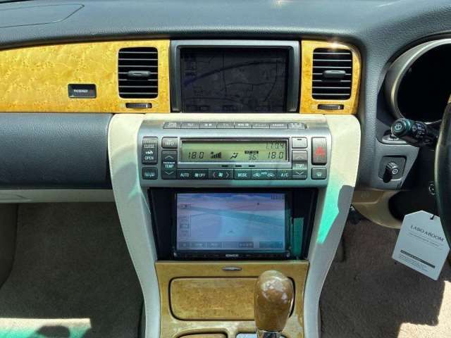2005 Lexus SC thumbnail 14