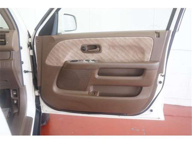 2003 Honda CR-V thumbnail 13