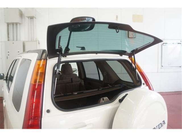 2003 Honda CR-V thumbnail 38