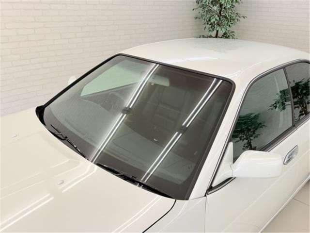 1999 Nissan LAUREL — миниатюра 25