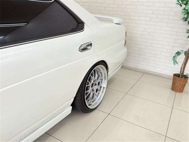 1999 Nissan LAUREL — миниатюра 28