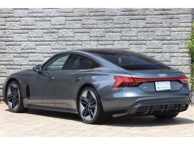 2021 AUDI RS E-TRON GT — миниатюра 19