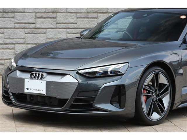 2021 AUDI RS E-TRON GT — миниатюра 24