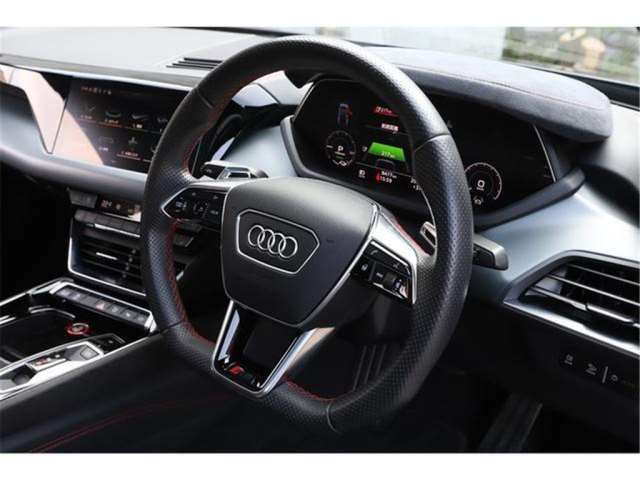 2021 AUDI RS E-TRON GT — миниатюра 35