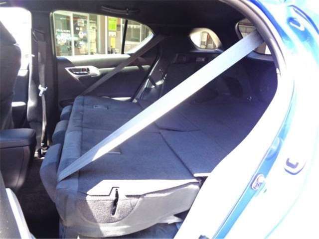 صورة مصغرة 15 لـ 2011 Lexus CT