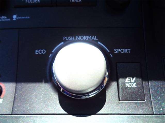 صورة مصغرة 29 لـ 2011 Lexus CT