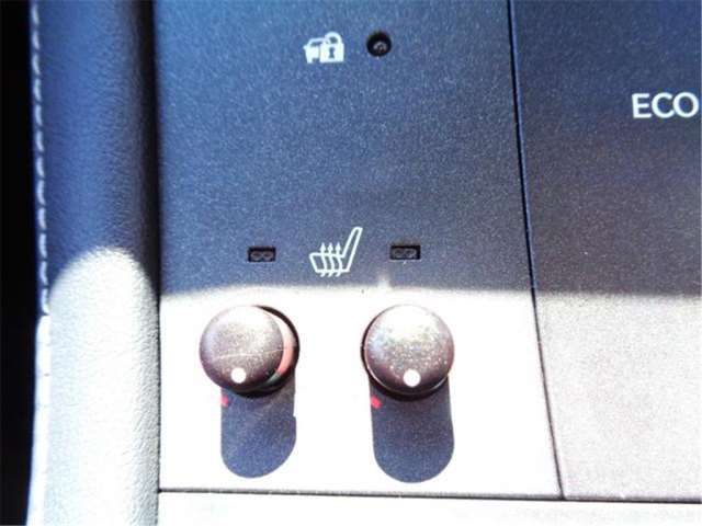 صورة مصغرة 30 لـ 2011 Lexus CT