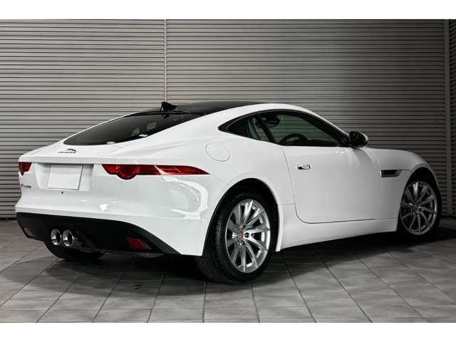2015 Jaguar F-TYPE — миниатюра 2