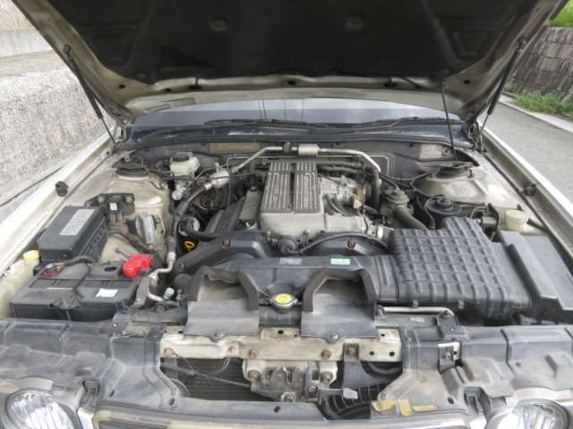 1994 Nissan GLORIA — миниатюра 13