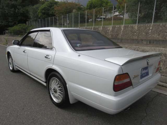 1994 Nissan GLORIA — фото 10
