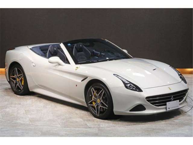 صورة مصغرة 31 لـ 2016 Ferrari CALIFORNIA T
