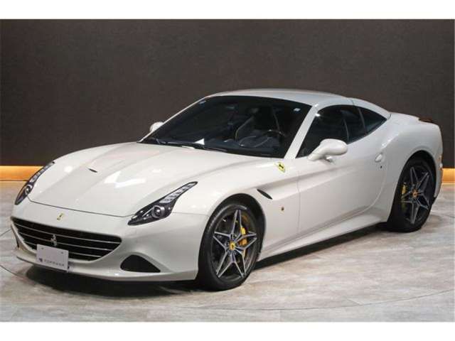 صورة مصغرة 33 لـ 2016 Ferrari CALIFORNIA T