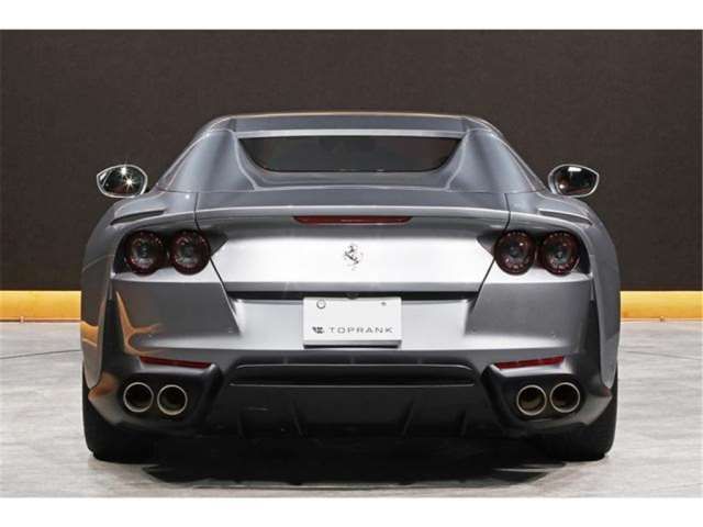 2020 Ferrari 812 GTS — миниатюра 17