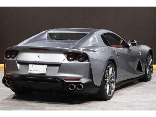 2020 Ferrari 812 GTS — миниатюра 16