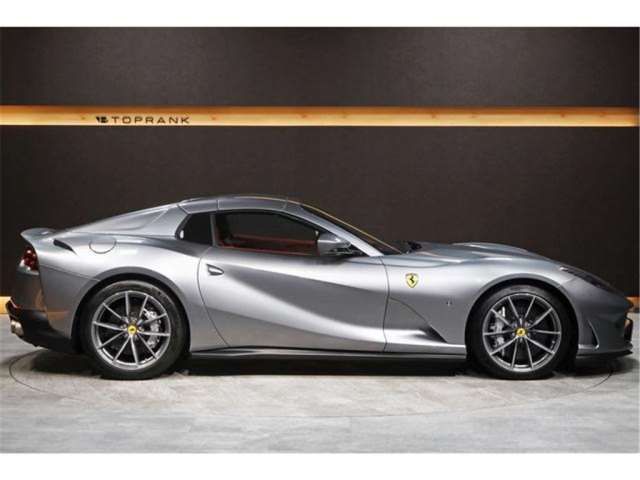 2020 Ferrari 812 GTS — миниатюра 14