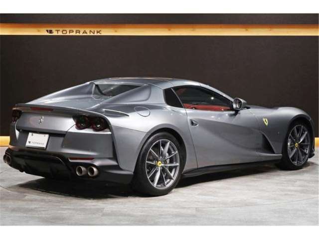 2020 Ferrari 812 GTS 照片 2
