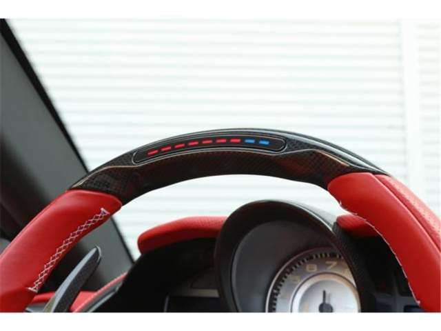 2020 Ferrari 812 GTS 照片 10