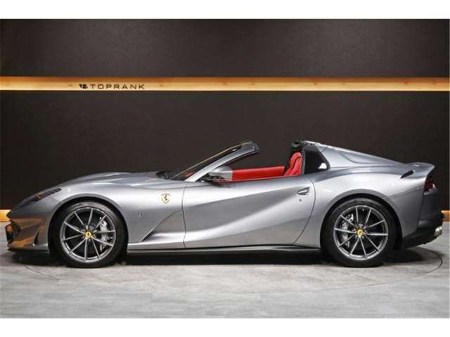 2020 Ferrari 812 GTS — миниатюра 27