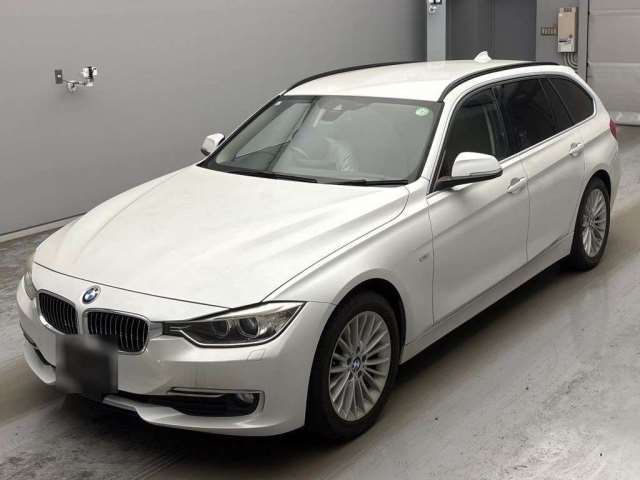 2015 BMW 3 SERIES photo 1