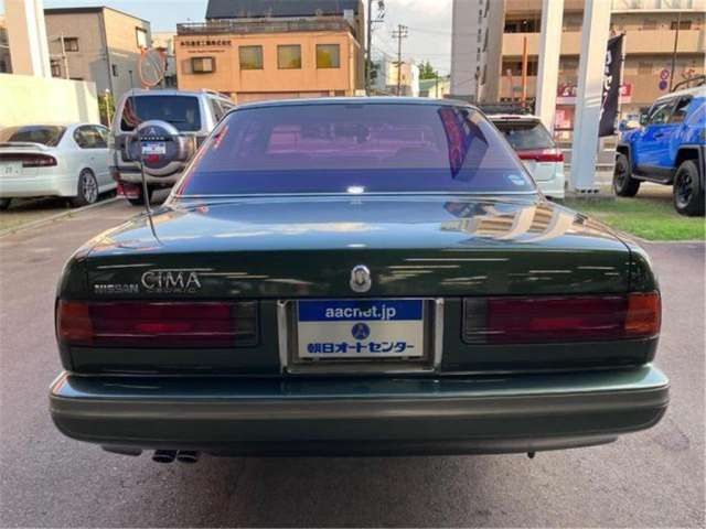 1990 Nissan CEDRIC 照片 10