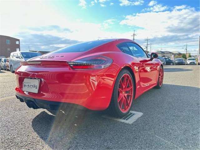 2015 Porsche CAYMAN 缩略图 10
