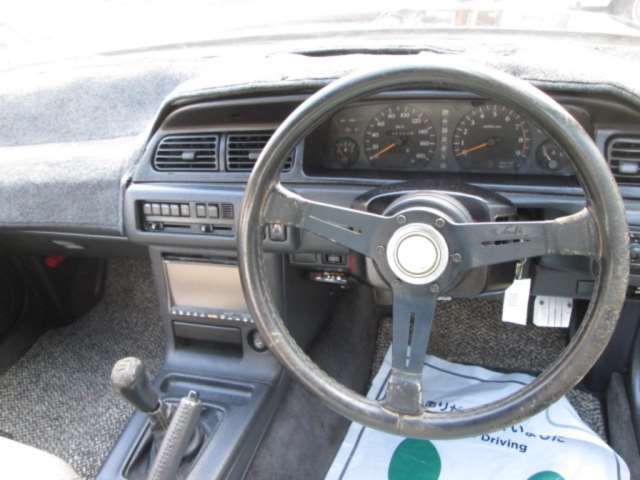 1990 Nissan CEFIRO — миниатюра 13